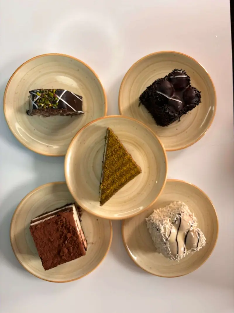 YAŞ PASTA ÇEŞİTLERİ