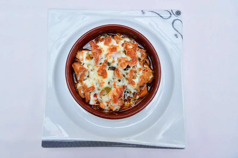 PİLİÇ SOTE MANTARLI