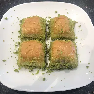Kuru  Baklava