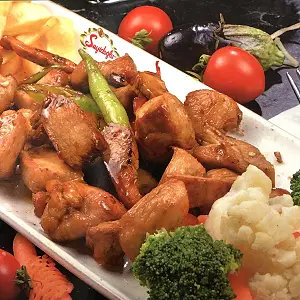 Soya Soslu Cajun Fıstıklı Tavuk