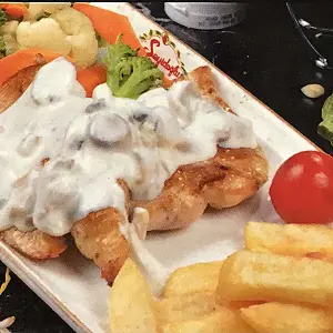 Krema Mantar Soslu Tavuk