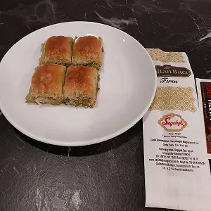 Midye  Baklava Klasik