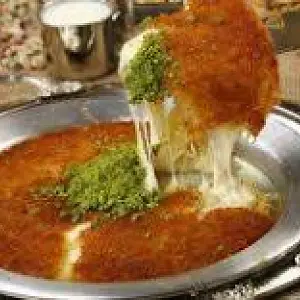 KÜNEFE