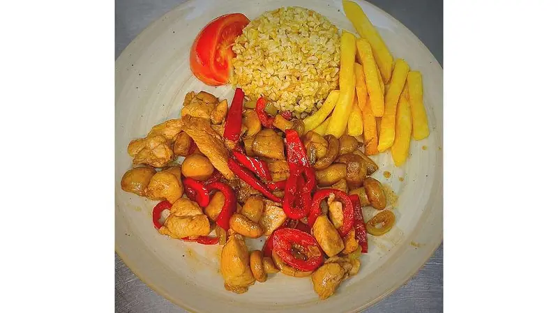 SOYA SOSLU PİLİÇ