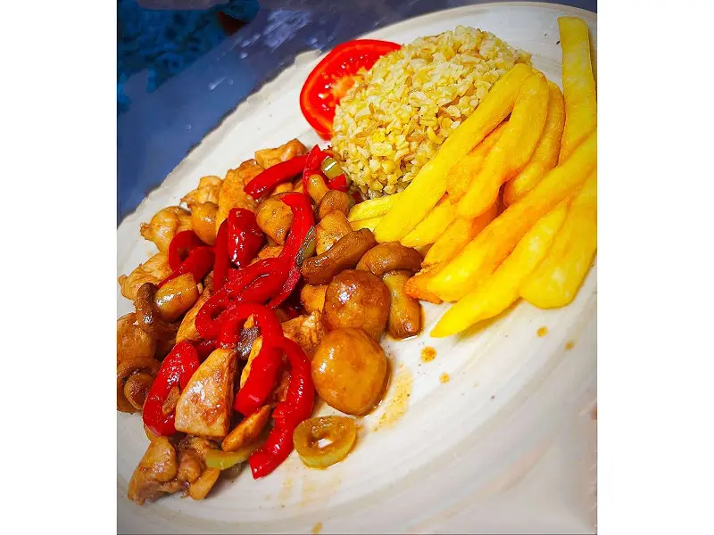 SOYA SOSLU PİLİÇ