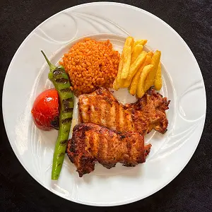 PİLİÇ PİRZOLA